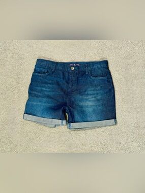 NWT Kid/Girls Children’s Place Roll-Cuff Denim Shorts in Dark Blue - Kids 16/XL